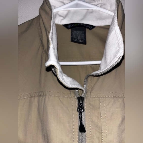Exofficio Khaki Zip-Up Vest - Picture 4 of 10